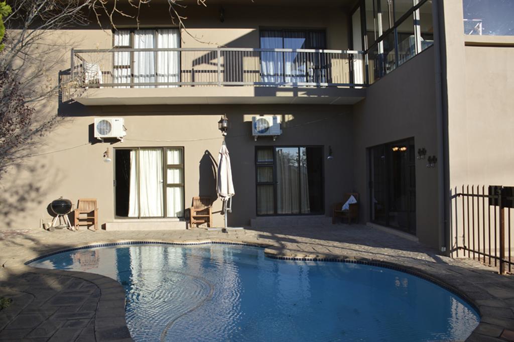 Two Bells Guest House Bloemfontein Luaran gambar
