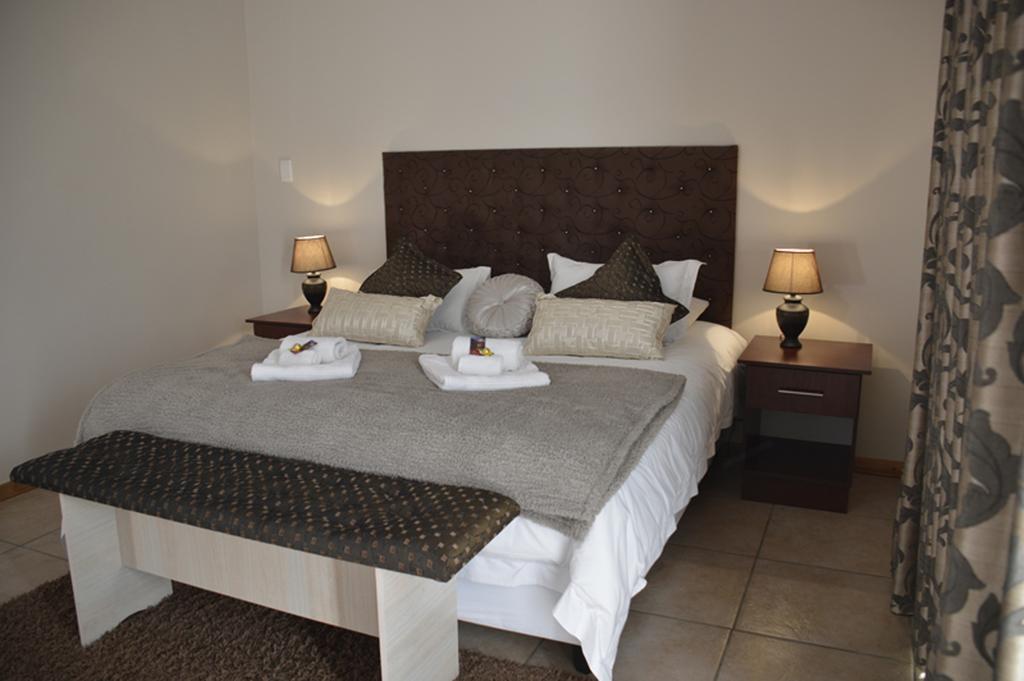 Two Bells Guest House Bloemfontein Bilik gambar