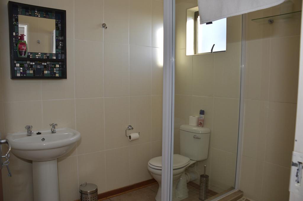 Two Bells Guest House Bloemfontein Bilik gambar