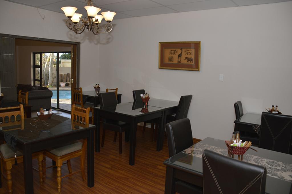 Two Bells Guest House Bloemfontein Luaran gambar